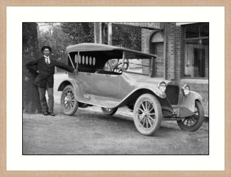 The Bendigo Taxi-cab & Motor Garage, Bendigo, Victoria, Australia