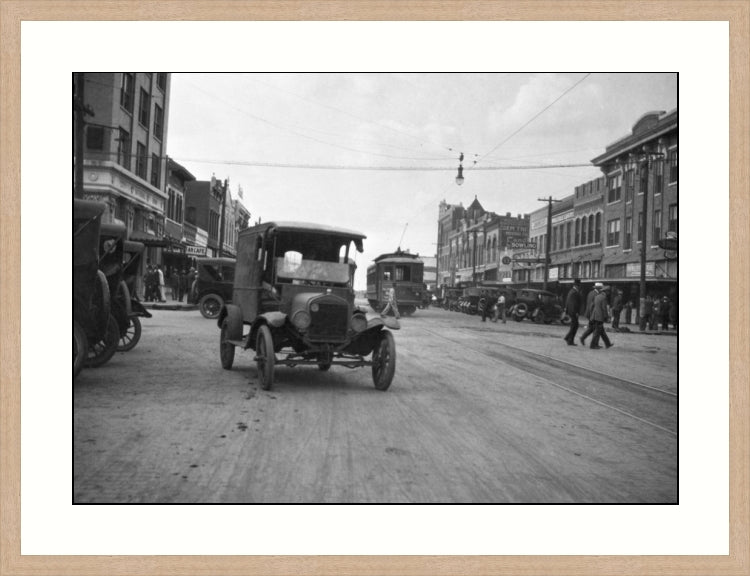 The Thoroughfare, Wichita Falls, Texas
